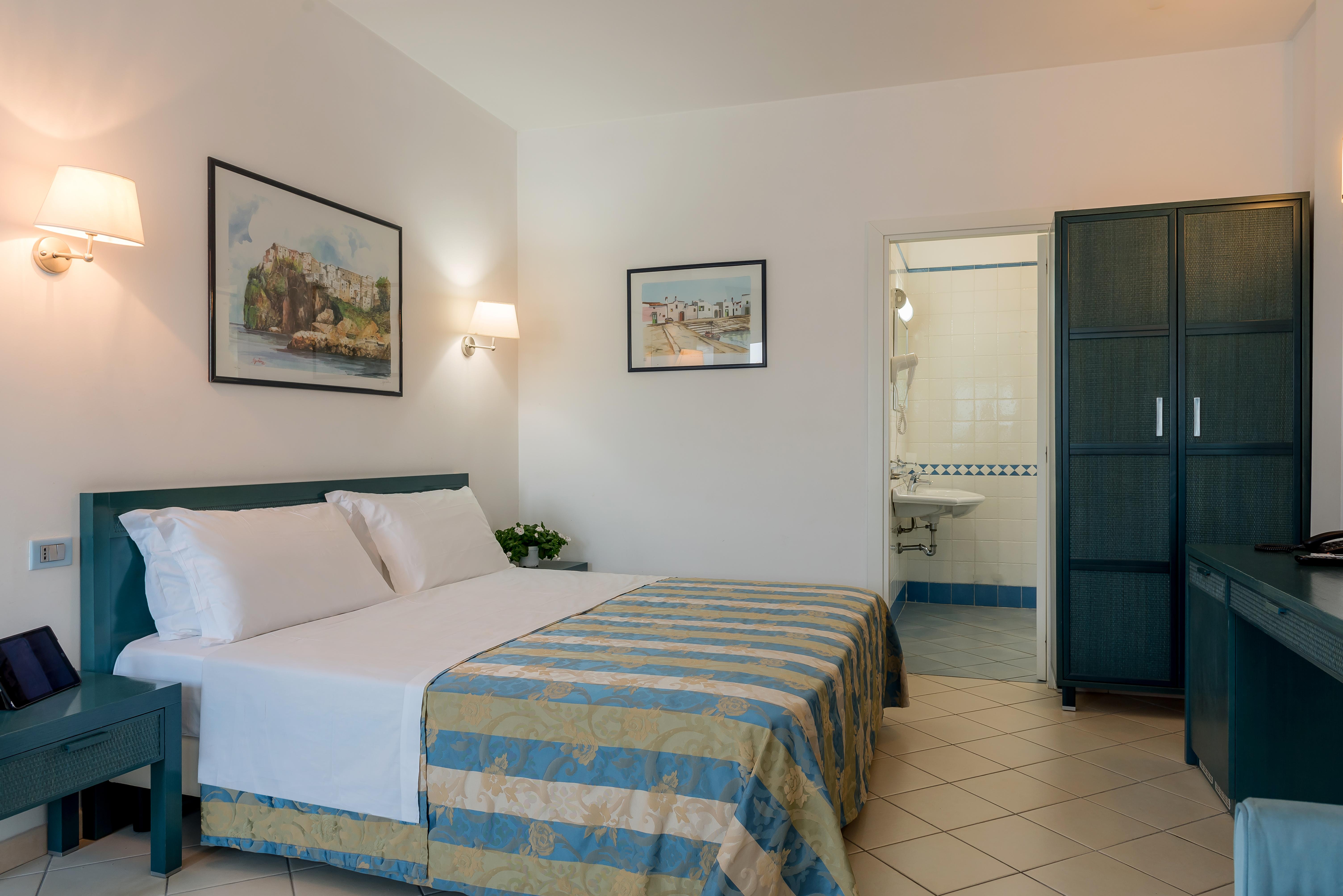 Hotel Club Village Maritalia Peschici Exterior foto