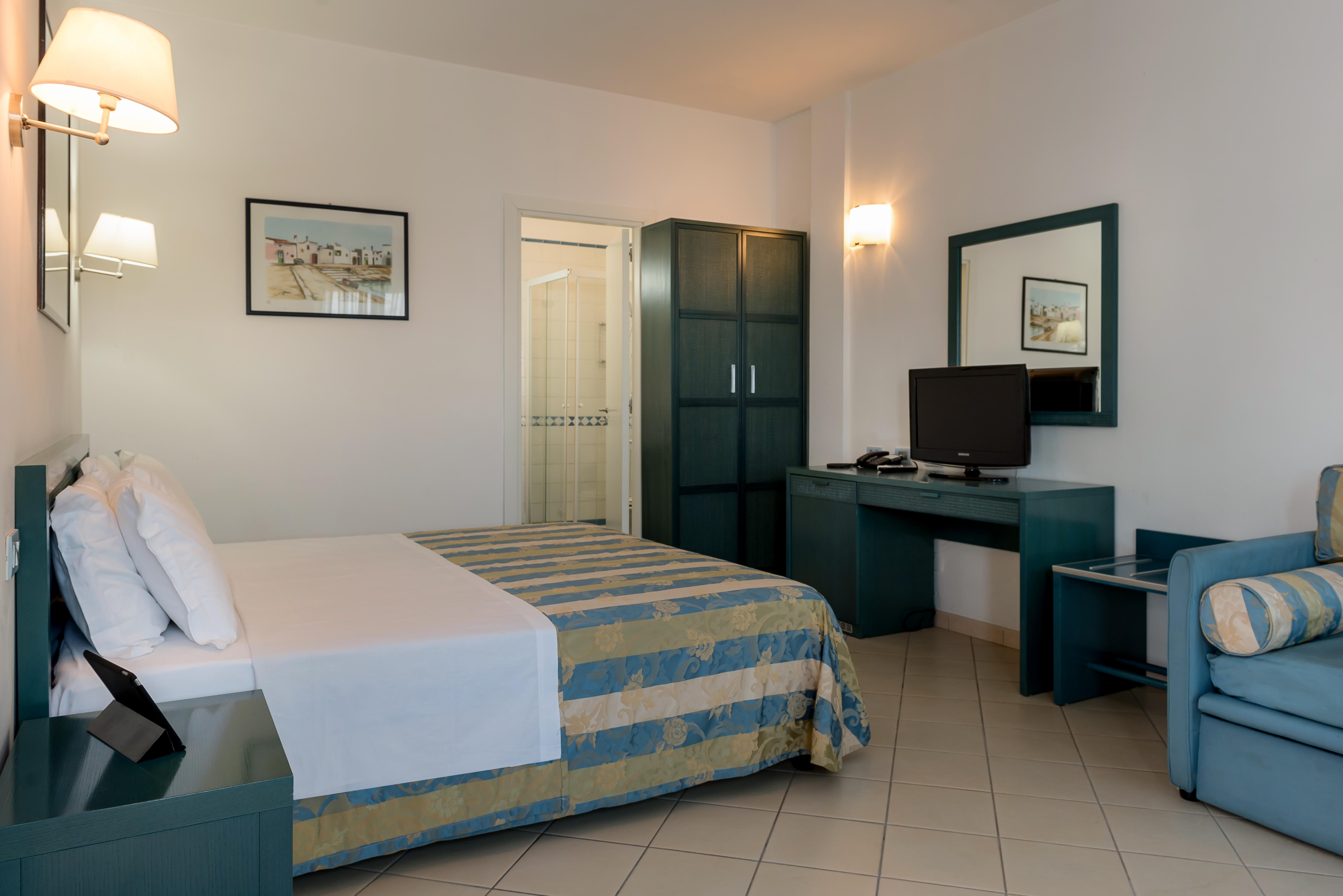Hotel Club Village Maritalia Peschici Exterior foto
