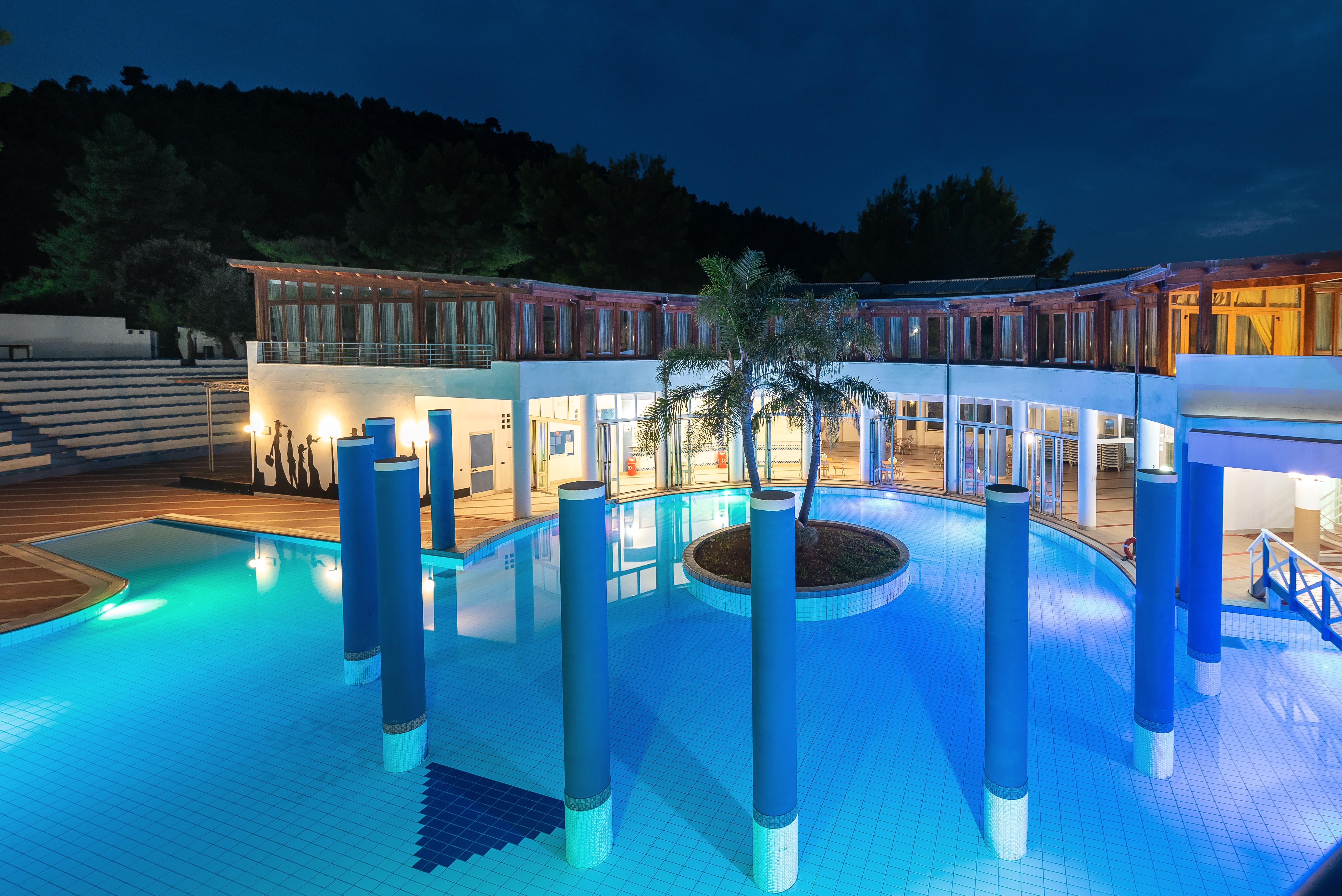 Hotel Club Village Maritalia Peschici Exterior foto