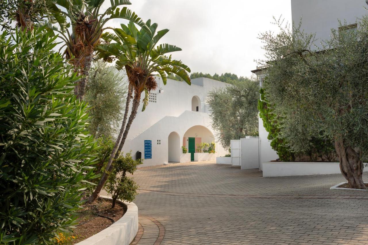 Hotel Club Village Maritalia Peschici Exterior foto