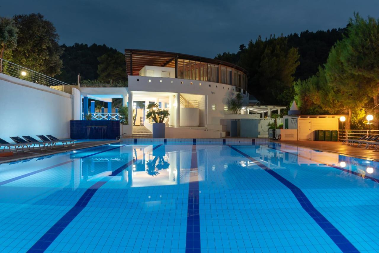 Hotel Club Village Maritalia Peschici Exterior foto